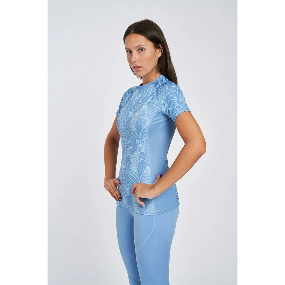 T shirt a manches courtes femme umbro pro training 66231u ll5 bleu s202538162. Bienvenue dans le cercle très sélect des acheteurs inspirés. Diaytar révèle les produits qui définiront demain.