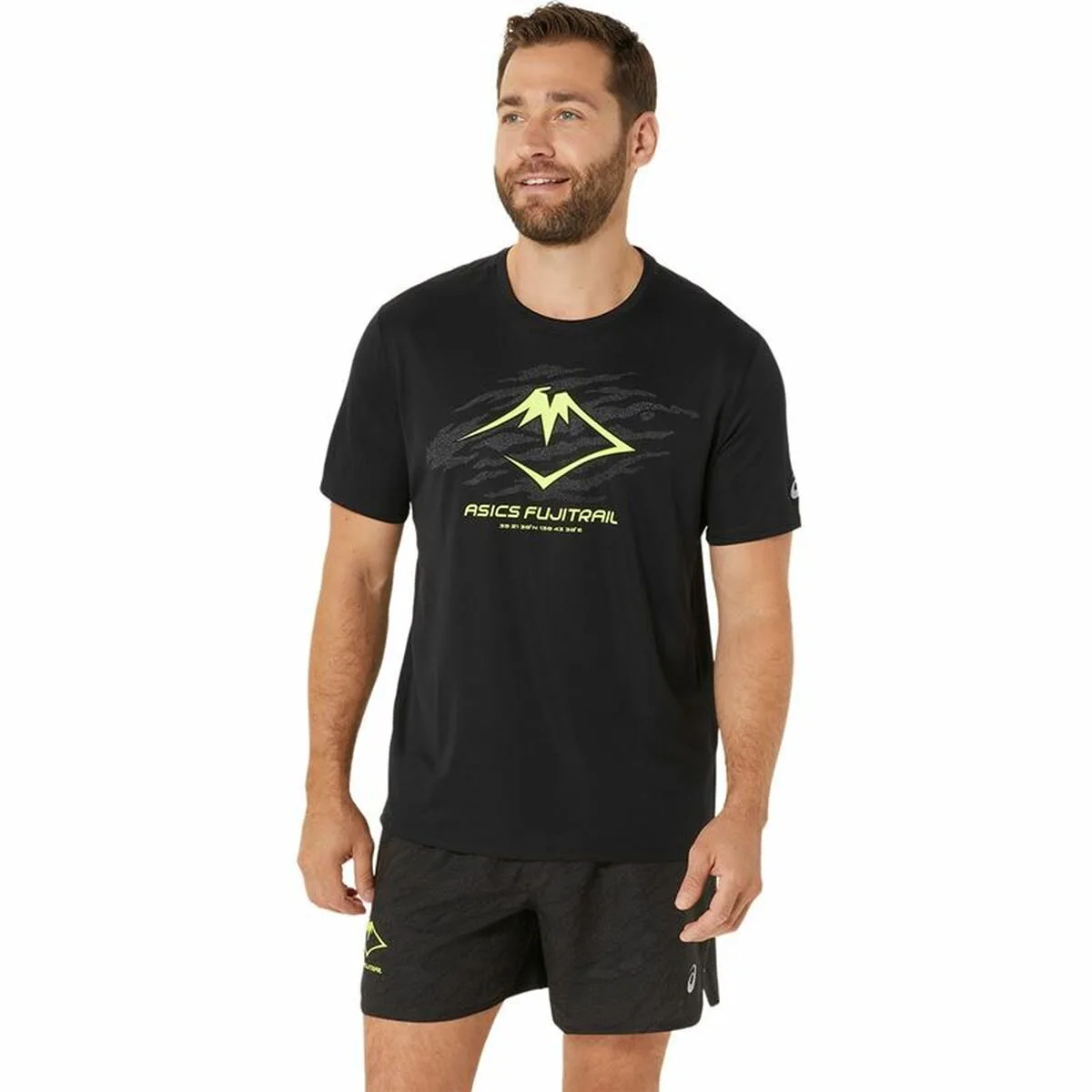 T shirt a manches courtes homme asics fujitrail logo ss top noir s6414857886. Explorez Diaytar et laissez-vous surprendre par notre diversité de produits.