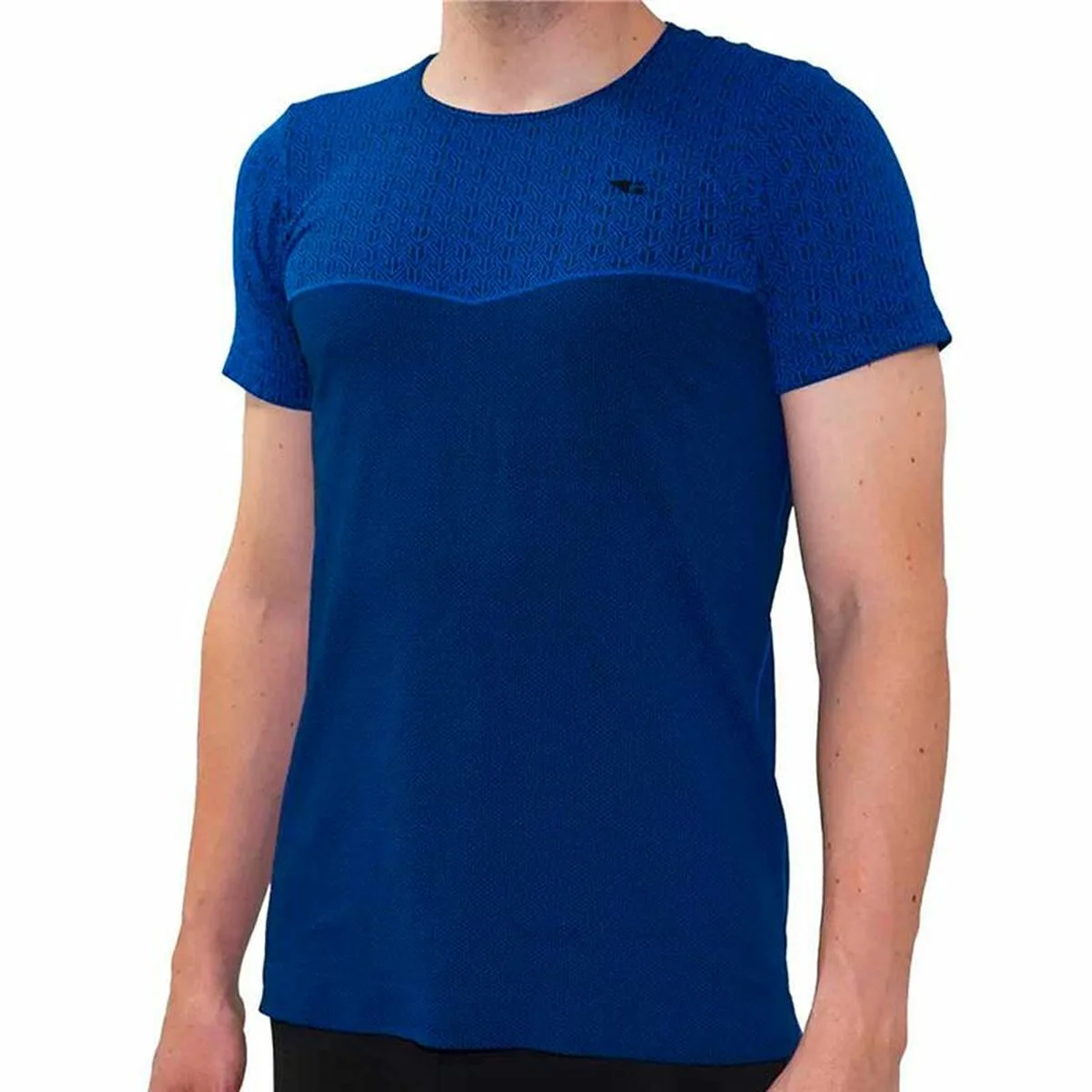 T shirt a manches courtes homme hanker bleu s6418002779. Explorez sans limite l'offre Diaytar : des milliers de produits pour satisfaire votre soif de nouveauté et de qualité