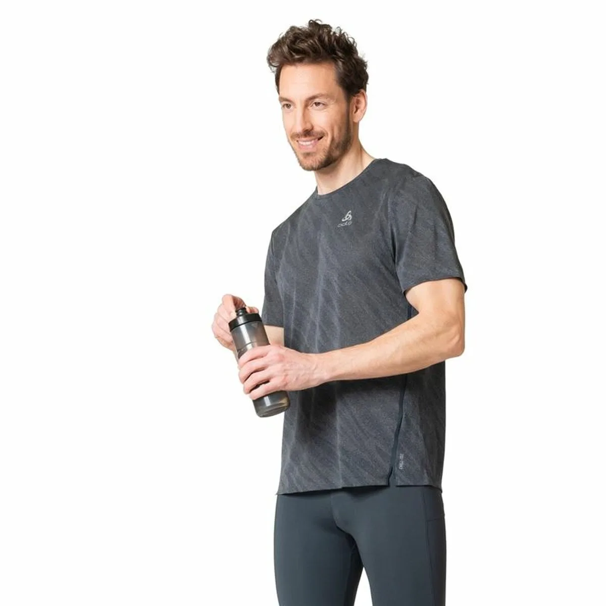 T shirt a manches courtes unisex odlo zeroweight enginee gris fonce s6412026880. Bien plus qu'un simple site, Diaytar est une expérience de découverte permanente de produits utiles, beaux et novateurs