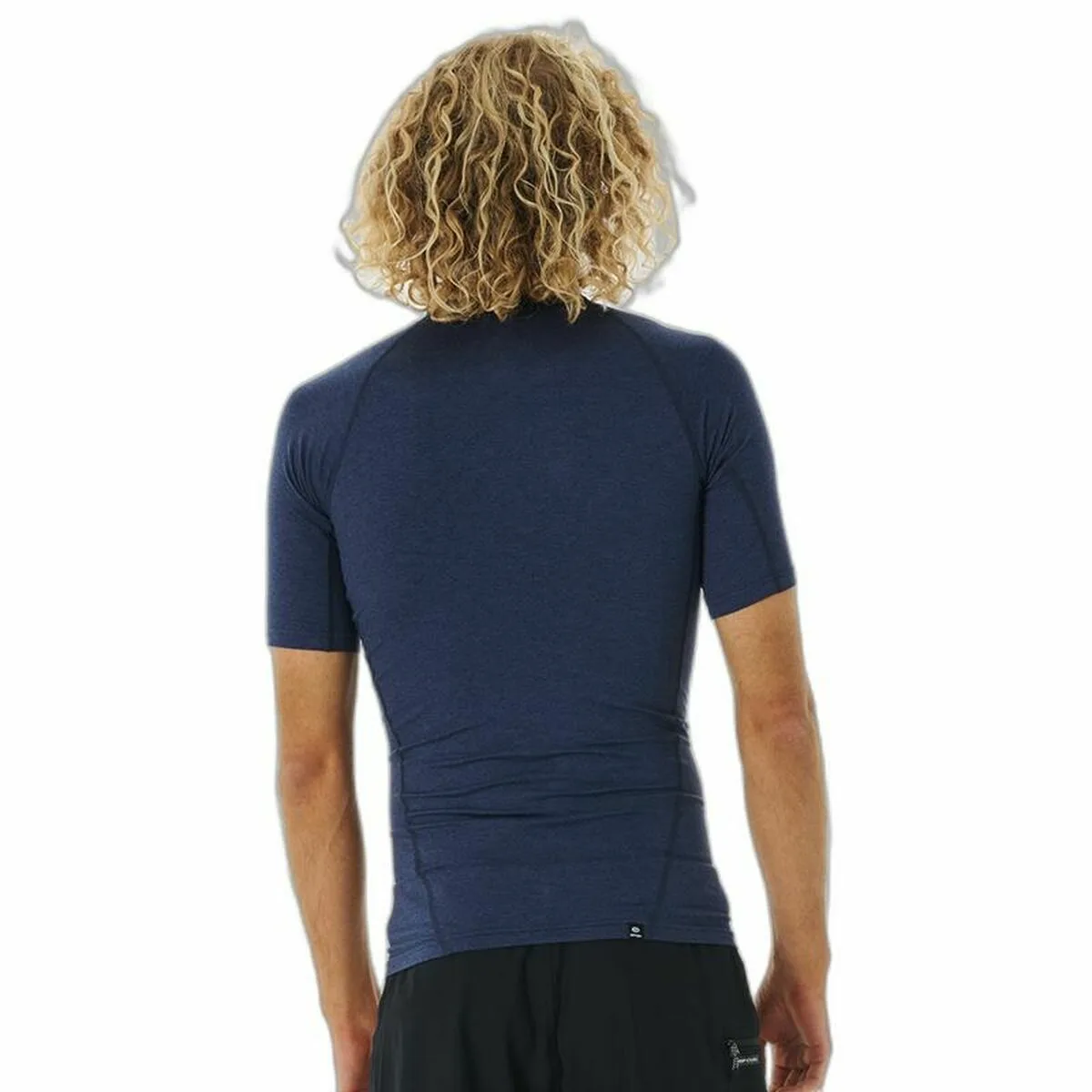 T shirt de bain rip curl dawn patrol perf bleu fonce homme s6410393883. Bienvenue sur Diaytar, la plateforme qui a réussi le pari de rendre le shopping généraliste aussi excitant que la mode.