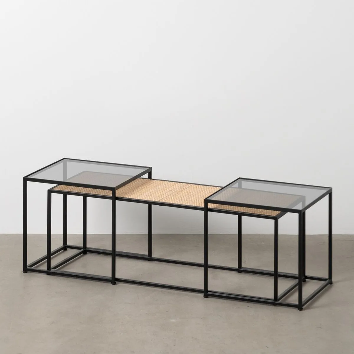 Table basse noir naturel verre fer rotin 97 5 x 34 x 35 cm 3 unites s880632650. Diaytar, c'est la promesse tenue d'un e-commerce où l'émerveillement devant un produit simple est encore possible.