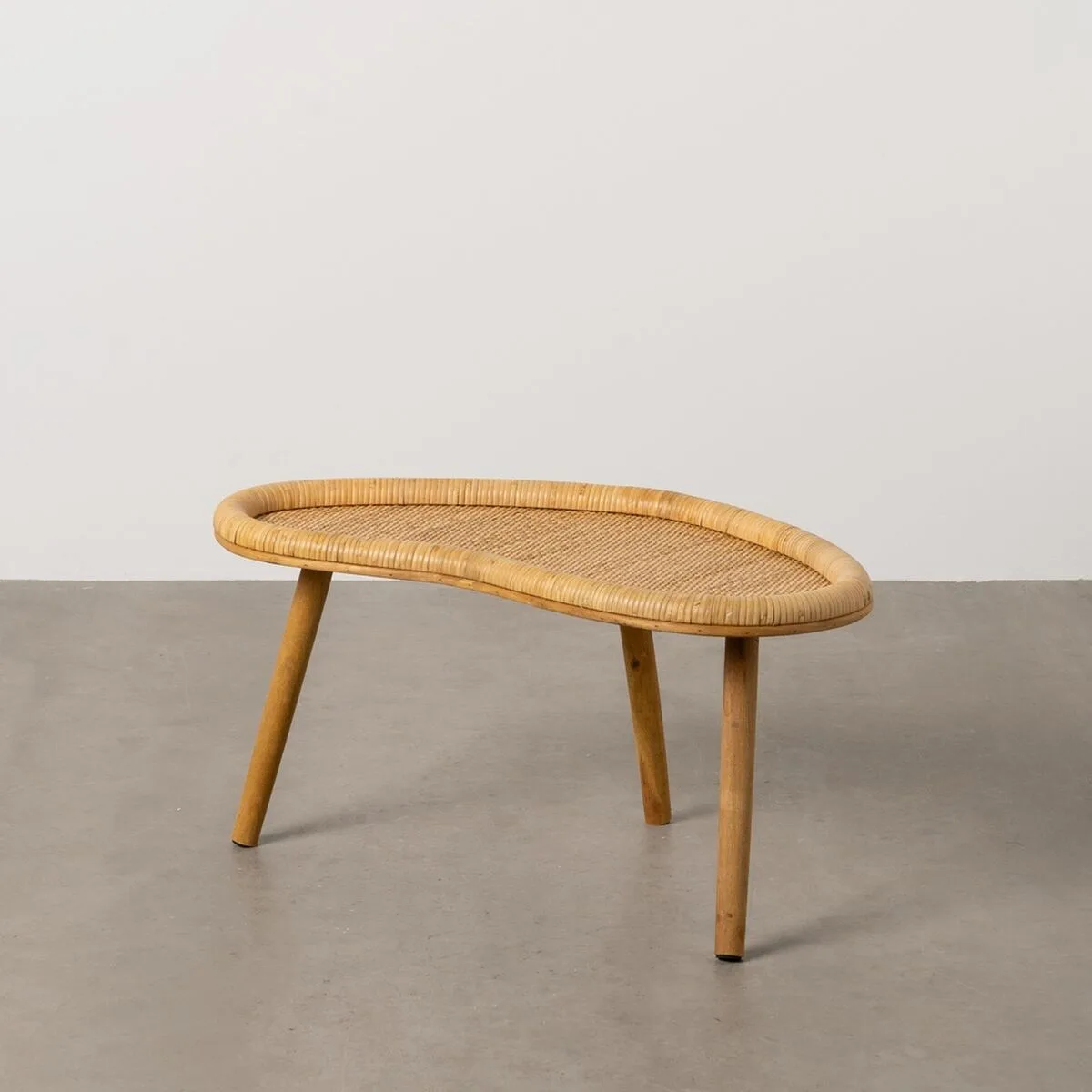 Table basse ratan naturel 77 x 41 x 37 cm s880820332. Diaytar, c'est la rencontre parfaite entre modernité et authenticité.