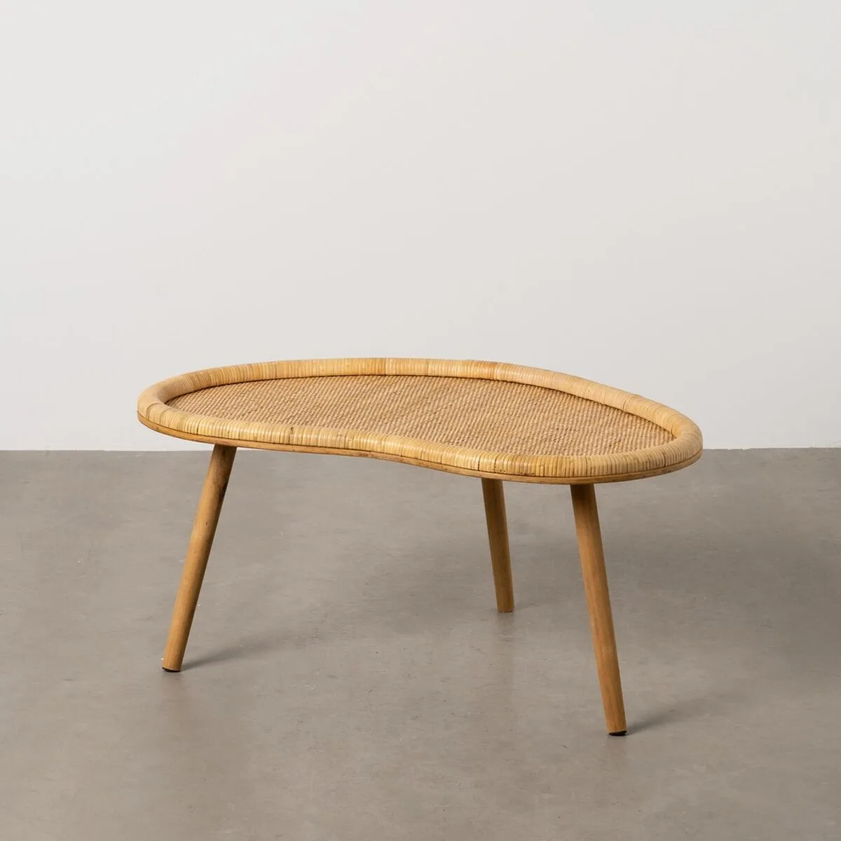Table basse ratan naturel 90 x 60 x 41 cm s880816339. Diaytar, le trait d'union entre vos besoins pratiques et vos aspirations esthétiques, à travers une offre généraliste pointue