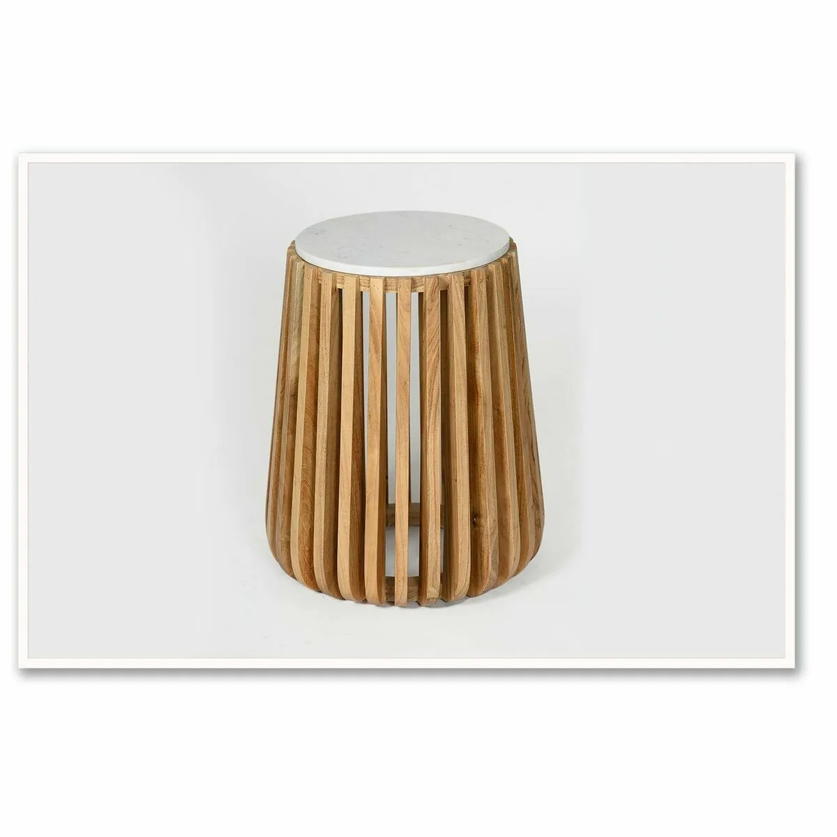 Table d appoint dkd home decor blanc naturel marbre bois de manguier 47 x 47 x 58 cm s304051829. Diaytar vous offre un accès privilégié à une sélection de produits qui font buzz, qui innovent et qui embellissent la vie