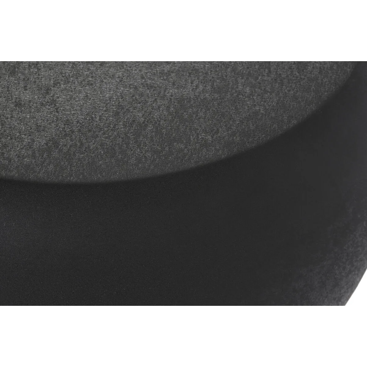 Table d appoint dkd home decor noir dore fer 51 x 51 x 44 cm s304420626. Diaytar incarne le nouveau visage du e-commerce : agile, éclectique et profondément ancré dans les tendances du moment