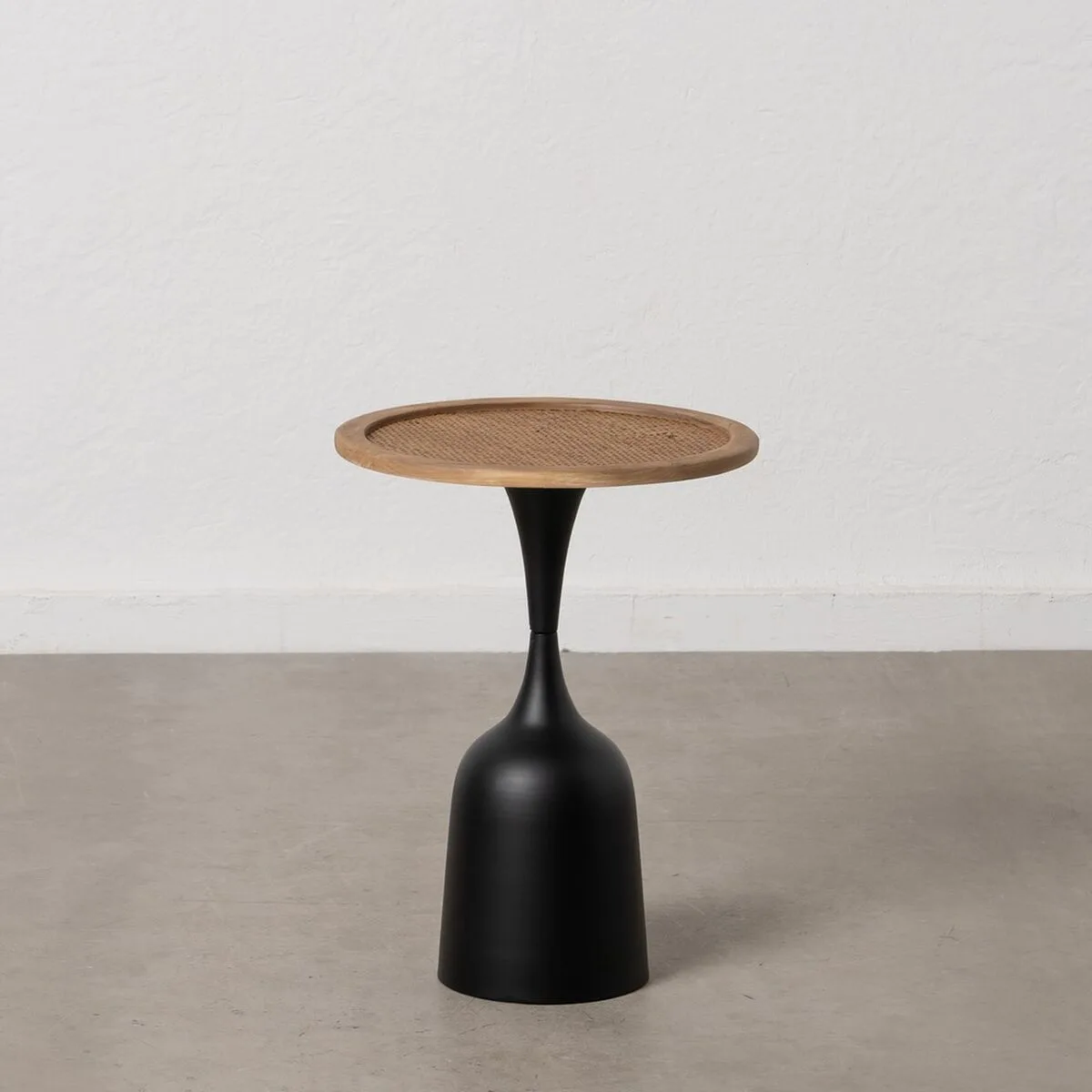 Table d appoint noir dore fer 40 x 40 x 52 cm s880570622. L'esprit Diaytar : une curiosité insatiable pour dénicher les produits généraux et électroniques qui feront demain