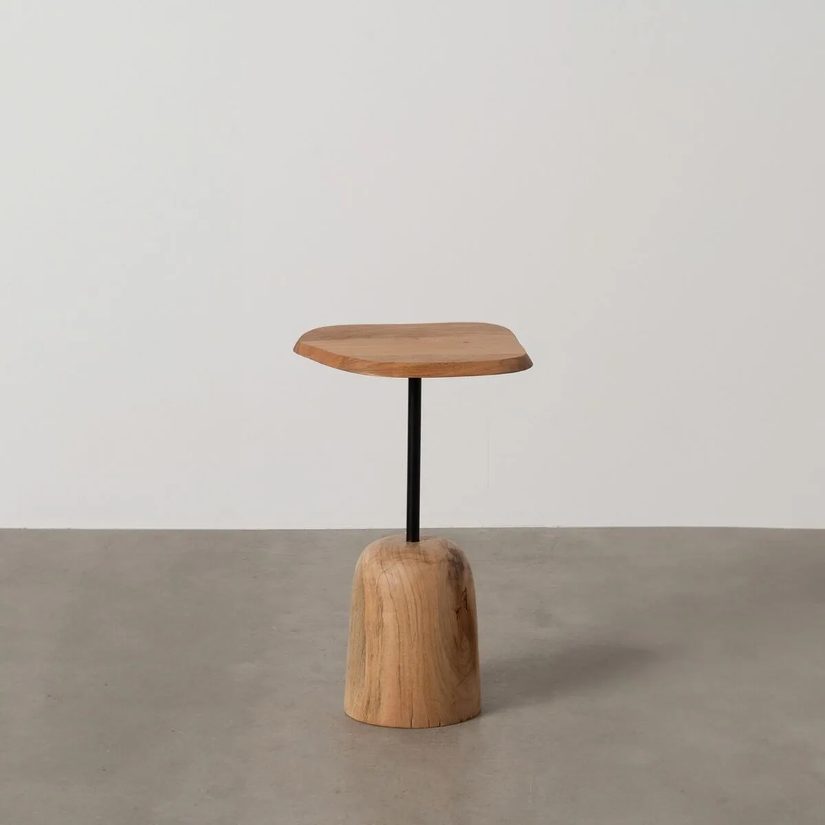 Table d appoint noir naturel 35 x 35 x 55 cm s880856122. Diaytar ne stocke pas des produits, il collectionne des pièces uniques pour enrichir votre quotidien.