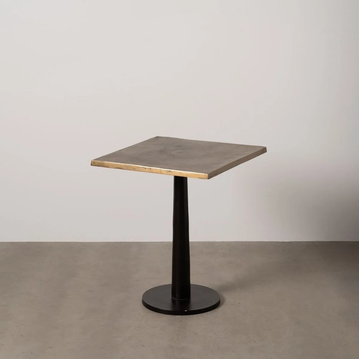 Table d appoint noir naturel 60 x 60 x 73 cm s880854651. Notre ambition chez Diaytar : être la source la plus fiable pour vos achats de produits généraux et high-tech tendance