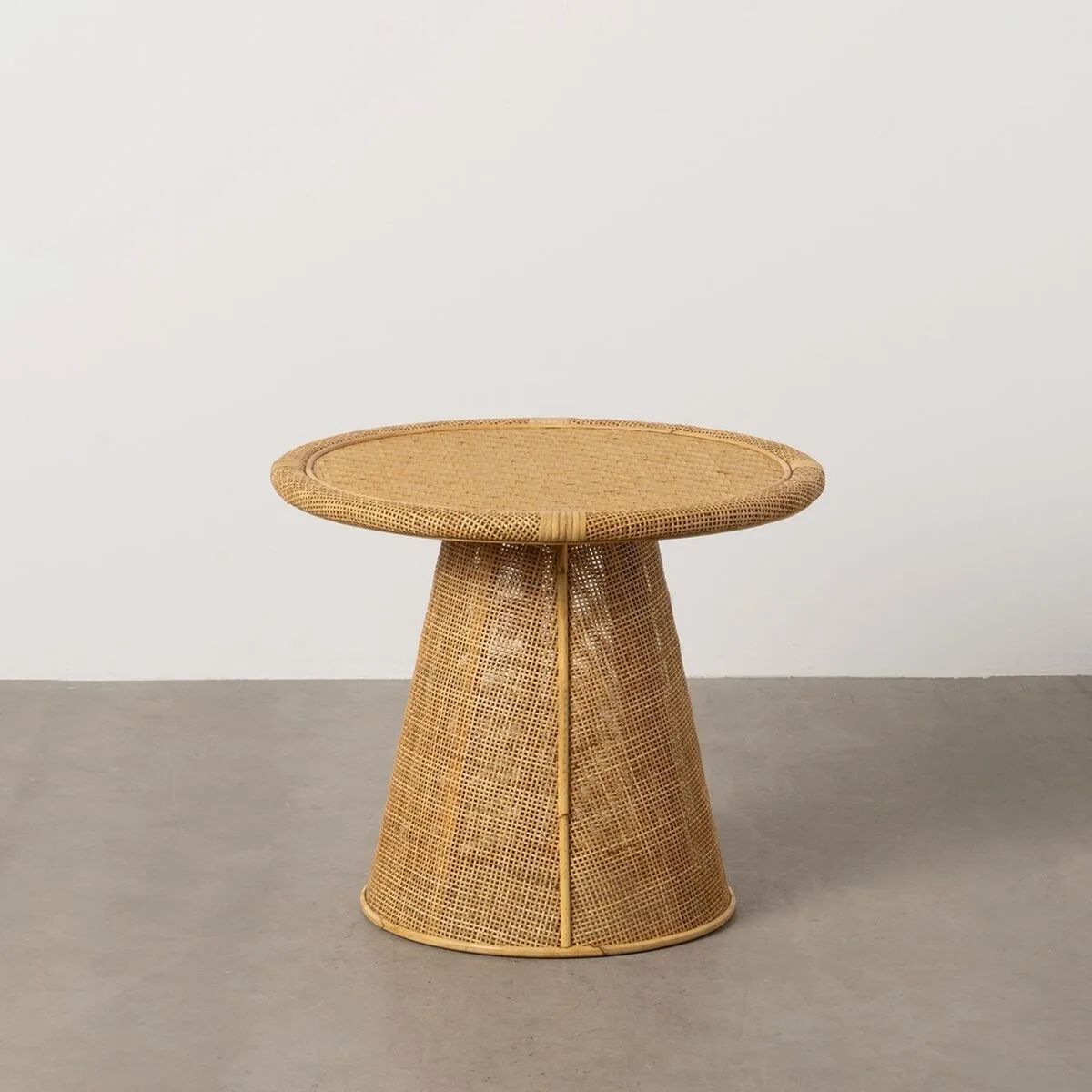 Table d appoint ratan beige 59 x 59 x 49 5 cm s880816080. Diaytar réinvente votre quotidien avec des objets déco pleins de charme.