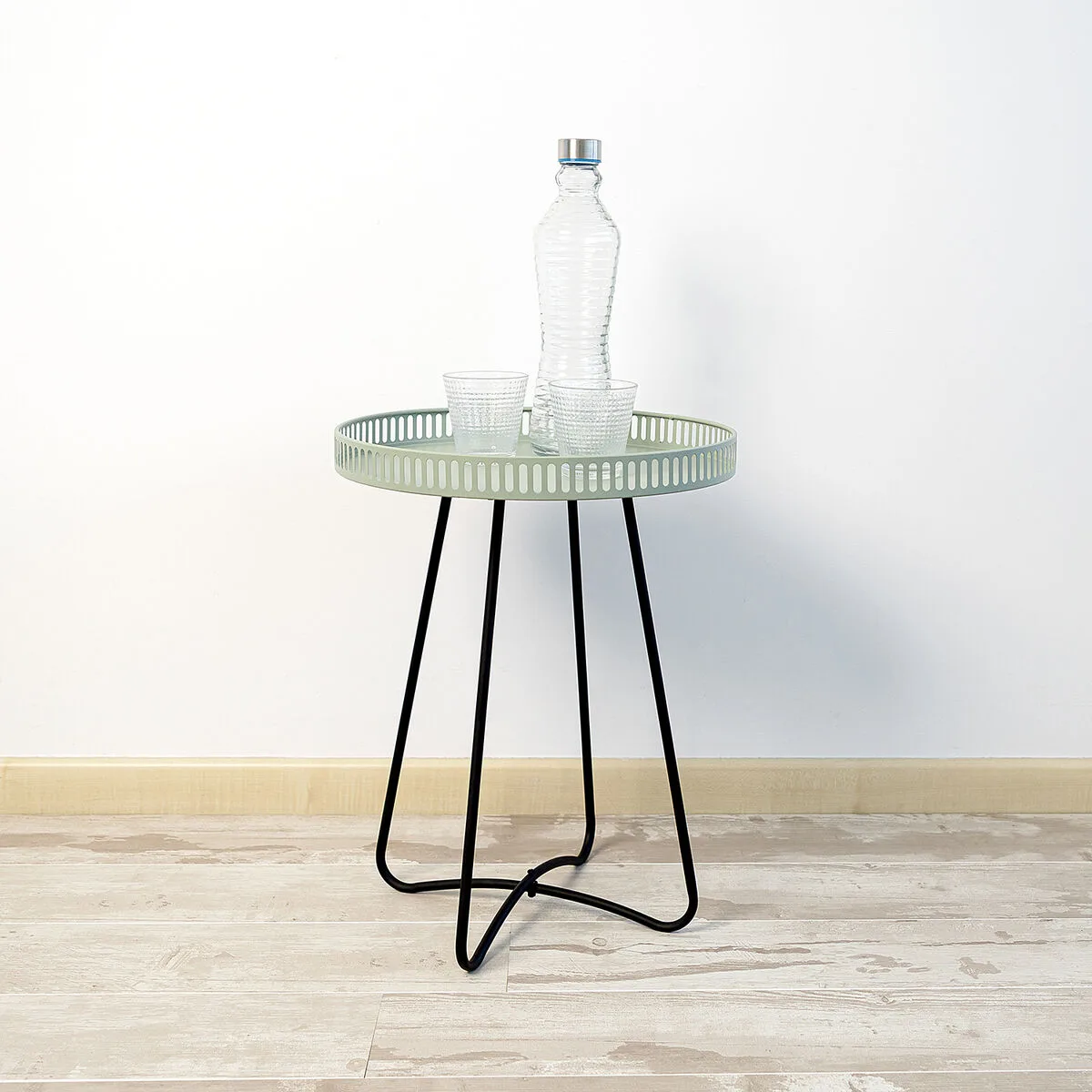 Table d appoint vinthera moa noir vert 38 x 49 cm 6 unites s271234048. Notre équipe Diaytar parcourt le globe pour vous dénicher les produits généraux et électroniques les plus prometteurs