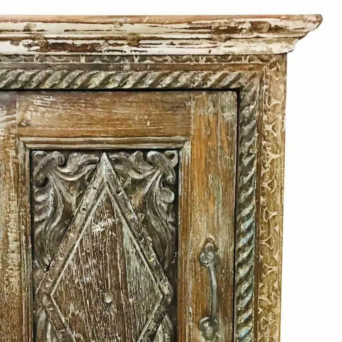 Table de nuit alexandra house living 29 x 63 x 46 cm d163111242. Diaytar, c'est le grand ménage de printemps dans vos habitudes shopping : on garde l'essentiel, on jette le superflu.