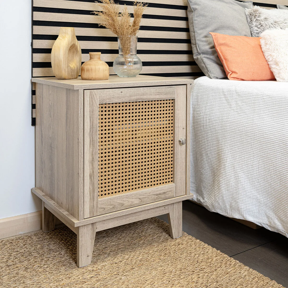 Table de nuit vinthera moa marron 48 x 60 x 40 cm s271236791 Table de nuit vinthera moa marron 48 x 60 x 40 cm s271236791. Votre style, votre personnalité, nos produits : bienvenue chez Diaytar !