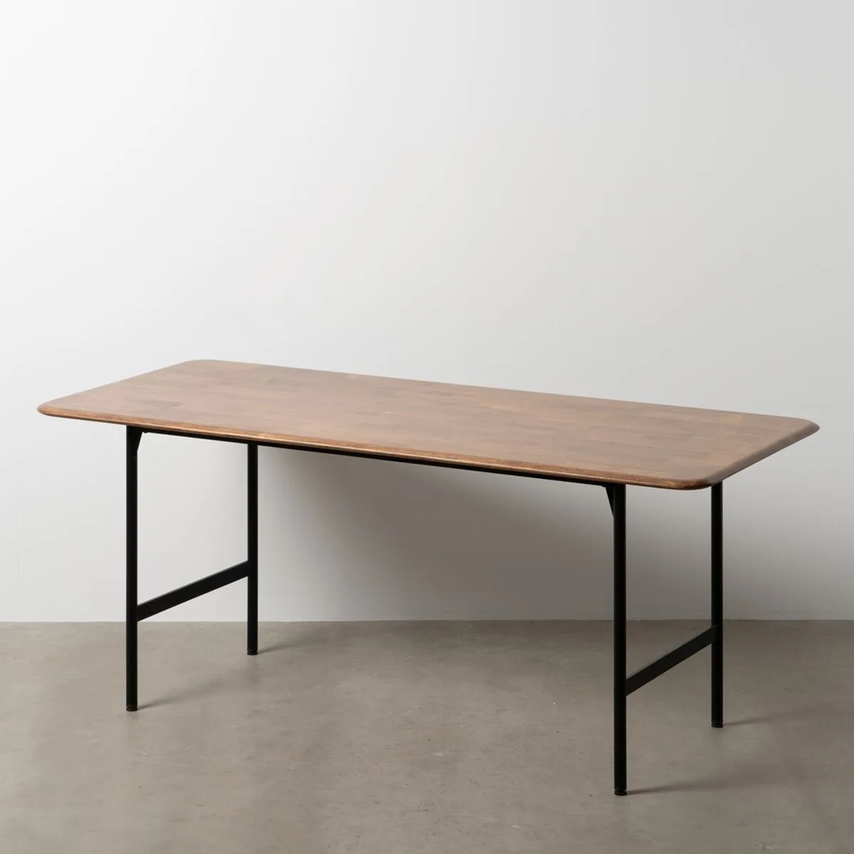 Table de salle a manger lagom noir naturel fer bois d hevea 180 x 80 x 76 cm s880642390. Transformez votre intérieur avec les produits déco Diaytar !