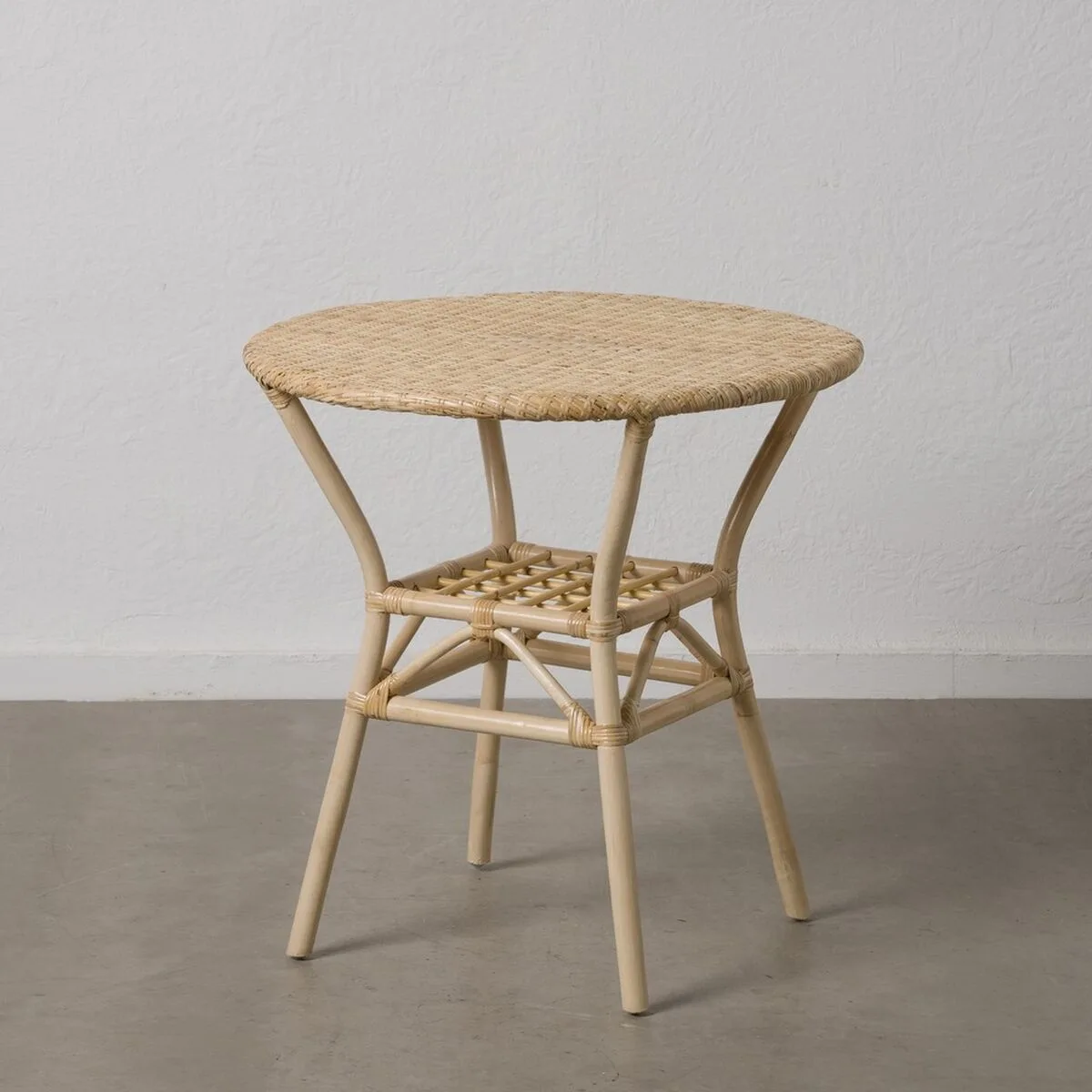 Table de salle a manger naturel rotin 75 x 75 x 76 cm s880644188. Bienvenue dans l'ère du shopping conscient. Diaytar privilégie des produits avec une éthique et un impact positif.