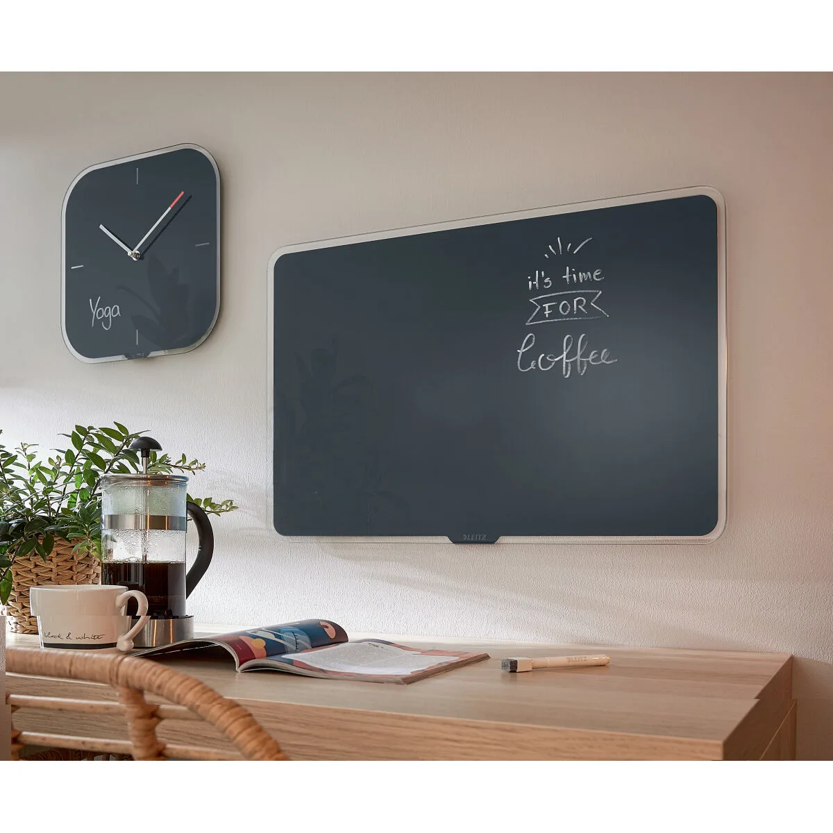 Tableau magnetique leitz cosy gris m090013276. Diaytar a été pensé pour les multitâches, les exigeants, les pressés, les rêveurs... En somme, pour vous.