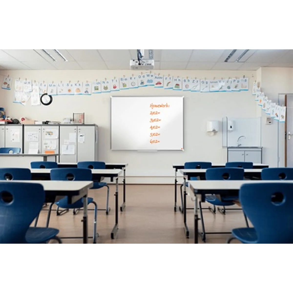 Tableau magnetique nobo premium plus blanc aluminium acier m090009186 Tableau magnetique nobo premium plus blanc aluminium acier m090009186. Diaytar, c'est la convergence entre votre style unique et notre sélection infinie de produits qui lui correspondent.