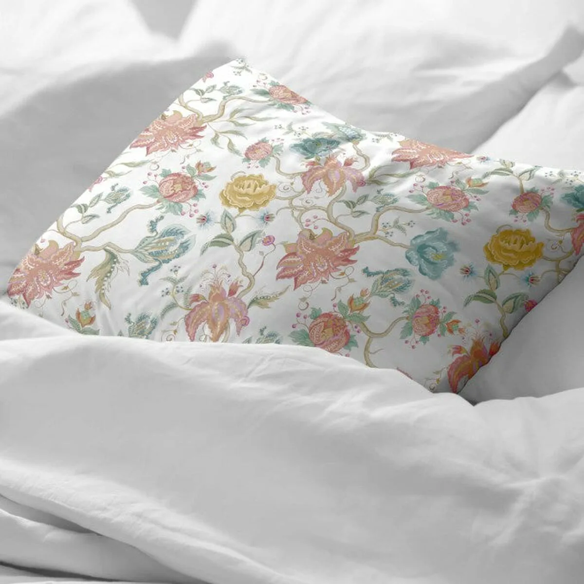 Taie d oreiller decolores bellary multicouleur 175 fils 45 x 110 cm s981013825. Plongez dans l'univers Diaytar où chaque produit raconte une histoire.