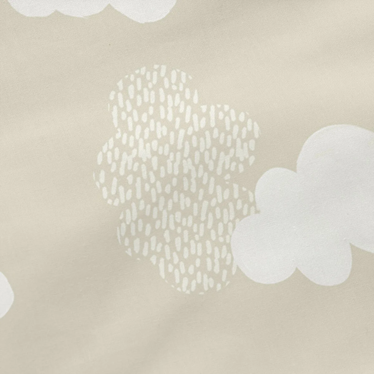Taie d oreiller happyfriday basic kids clouds d161178934. Tendance, confort et qualité : la trilogie gagnante de Diaytar Mode.