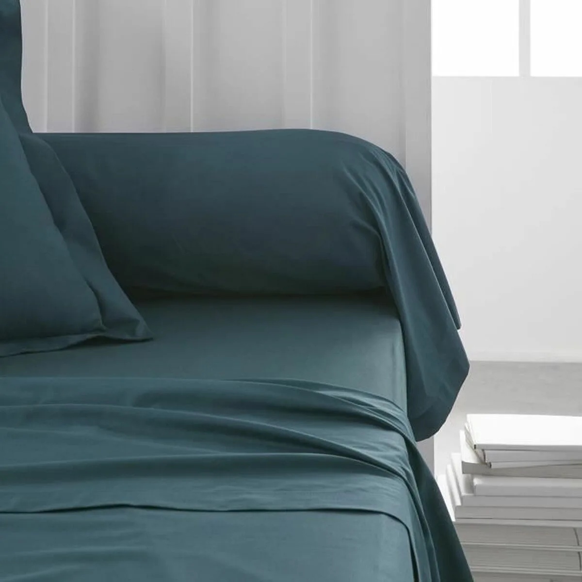 Taie d oreiller today essential vert emeraude 45 x 185 cm vert turquoise s718823764. Diaytar, c'est le carnet d'adresses secret des influenceurs lifestyle. Découvrez les produits qu'ils utilisent vraiment.