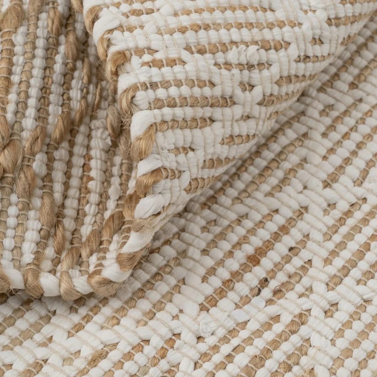 Tapis blanc naturel 80 x 1 x 150 cm s880855079. Nous sommes Diaytar, les architectes de votre espace de vie en ligne, meublé avec les meilleurs produits du moment