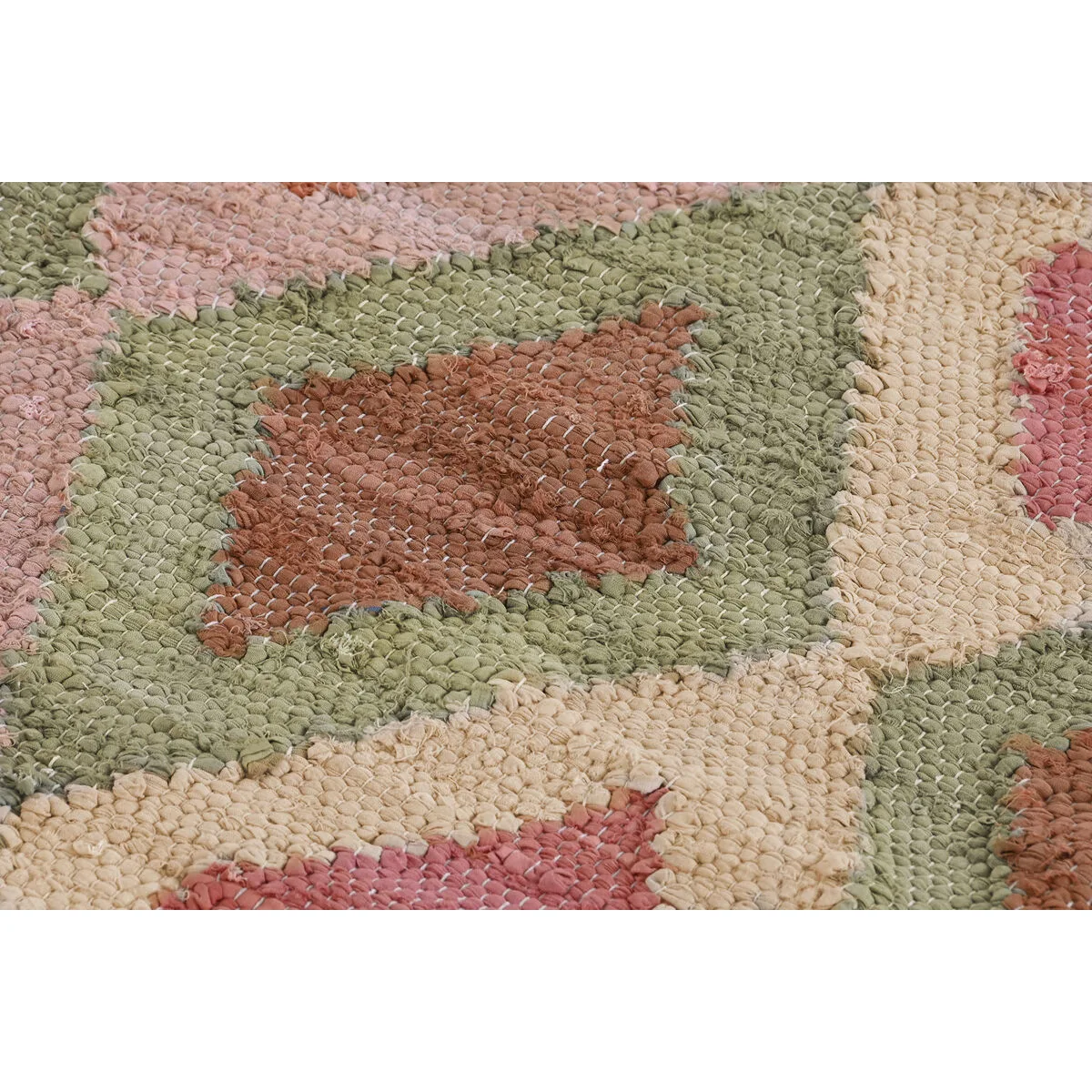 Tapis dkd home decor gris jaune multicouleur losanges 160 x 230 x 1 cm s304509762. Diaytar, c'est l'alliance inattendue entre la rigueur suisse et la créativité italienne, appliquée au produit généraliste.
