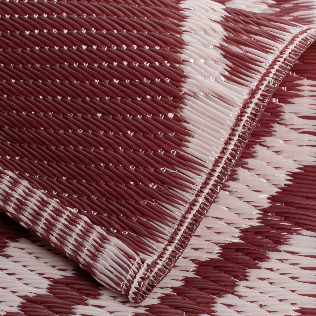 Tapis happyfriday vertex multicouleur 120 x 180 cm d160996773. Diaytar, c'est l'histoire d'une passion pour les bons produits, quels qu'ils soient, et du désir de les partager avec vous