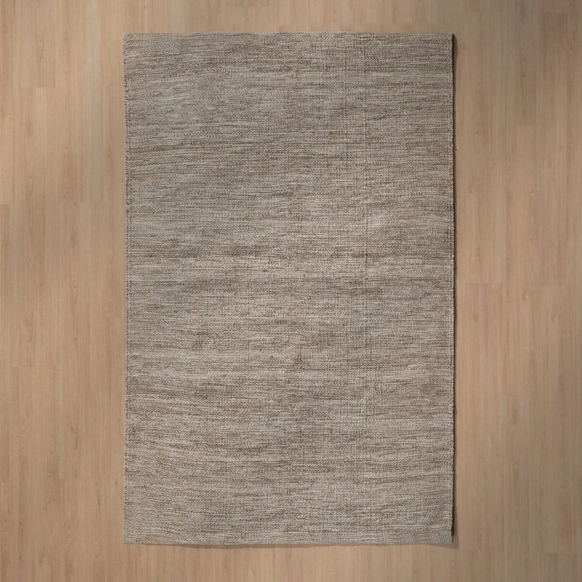 Tapis marron 160 x 230 x 1 cm s880856264. Diaytar puise sa force dans sa capacité à sans cesse renouveler son offre avec des produits généraux frais et inattendus