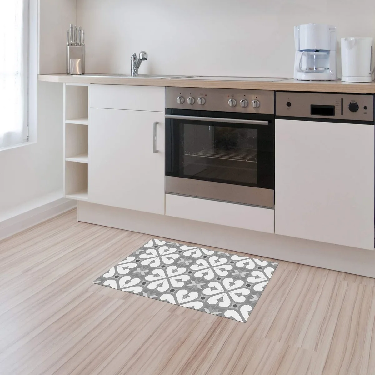 Tapis stor planet bcn gris 100 pvc 45 x 75 cm s790966734. Créez votre look signature avec les pièces mode sélectionnées par Diaytar.
