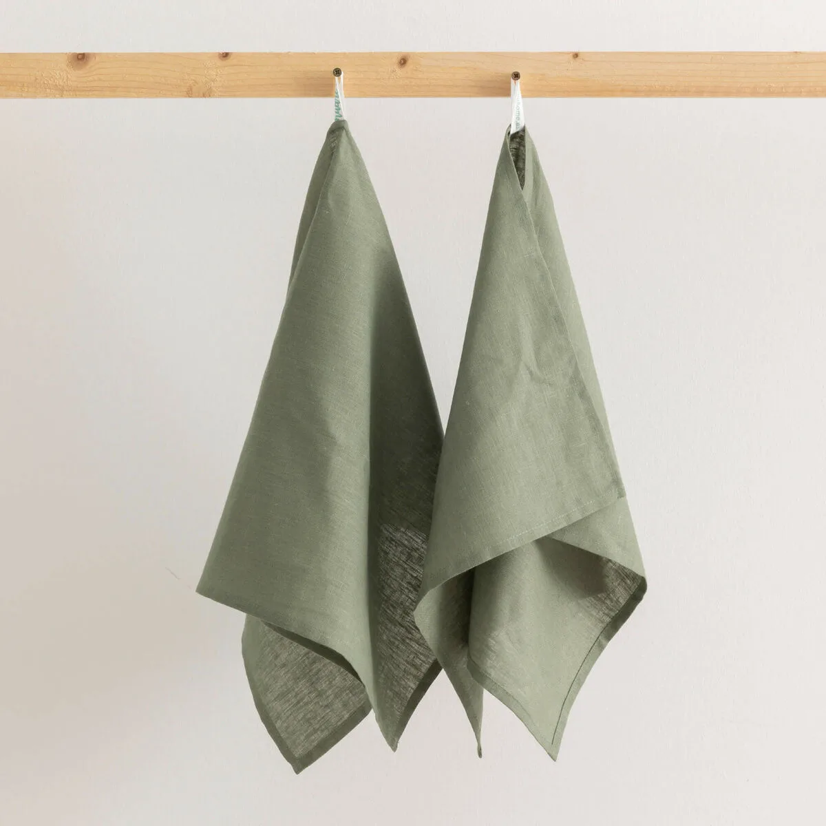 Tissu de cuisine belum multicouleur vert militaire 45 x 70 cm 2 unites s980287170. Notre mission chez Diaytar : vous simplifier la vie en vous proposant les produits les plus ingénieux et les plus tendance du marché