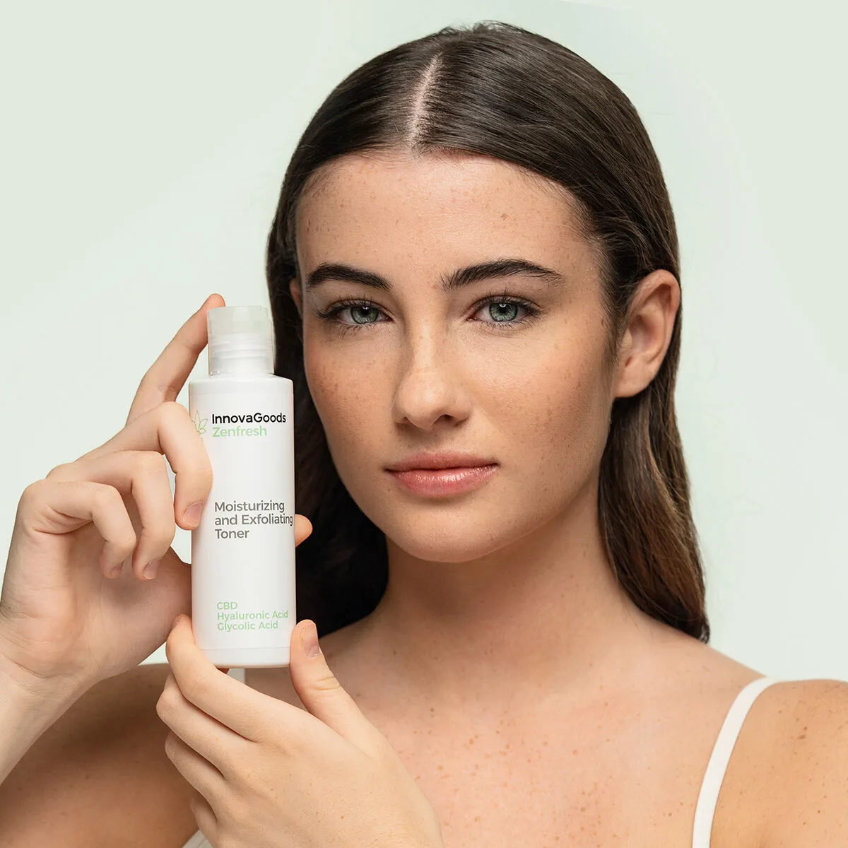 Tonique hydratant et exfoliant pour le visage cbd zenfresh innovagoods 150 ml v010374016. Bien plus qu'un simple site, Diaytar est une expérience de découverte permanente de produits utiles, beaux et novateurs