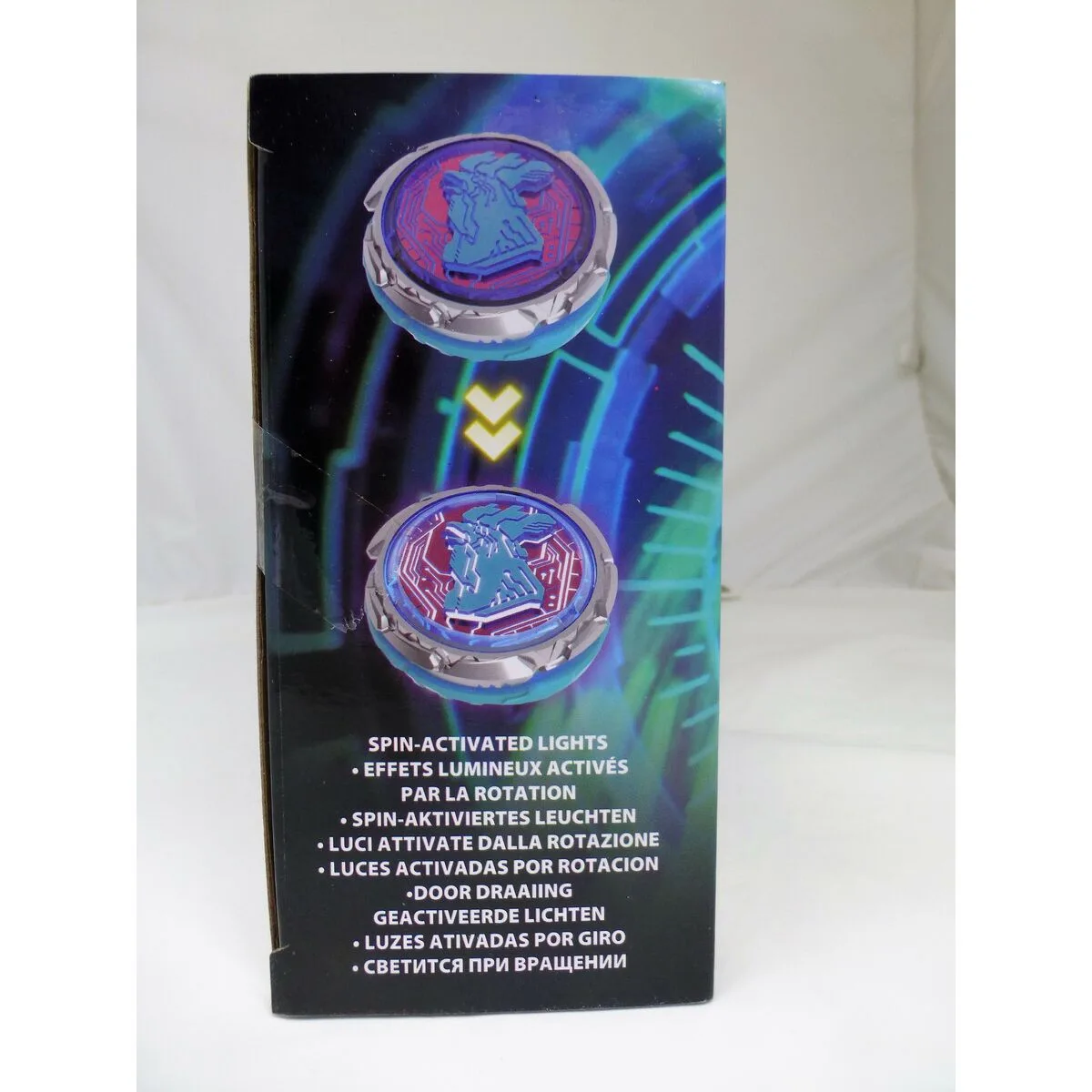 Toupie s244223515. Découvrez la diversité Diaytar : une infinité de produits pour la maison, le travail, les loisirs, tous dans l'air du temps