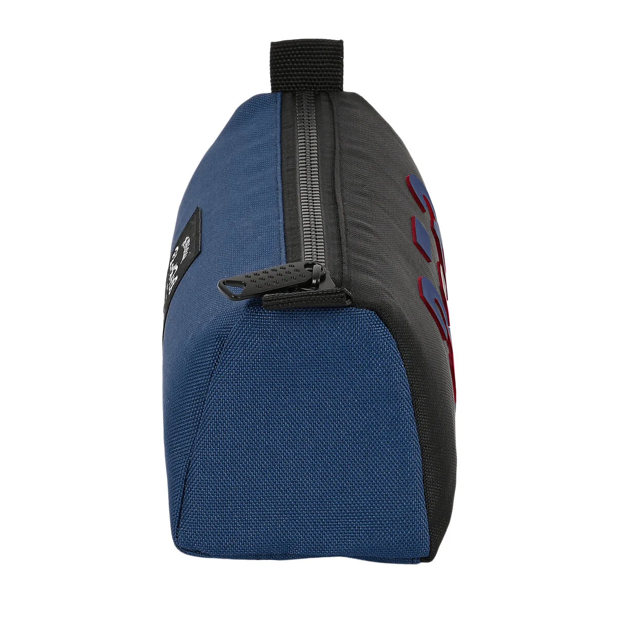 Trousse d ecolier blackfit8 urban noir blue marine 21 x 8 x 7 cm s430695384. Diaytar, c'est votre garantie contre la déception. Des produits testés et approuvés, pour un shopping en toute sérénité.