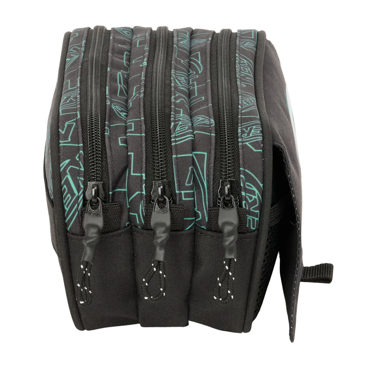 Trousse fourre tout triple nerf game noir 21 5 x 10 x 8 cm s431187438. Bienvenue sur Diaytar, la plateforme qui réconcilie l'âme de la boutique de quartier avec la puissance du digital.