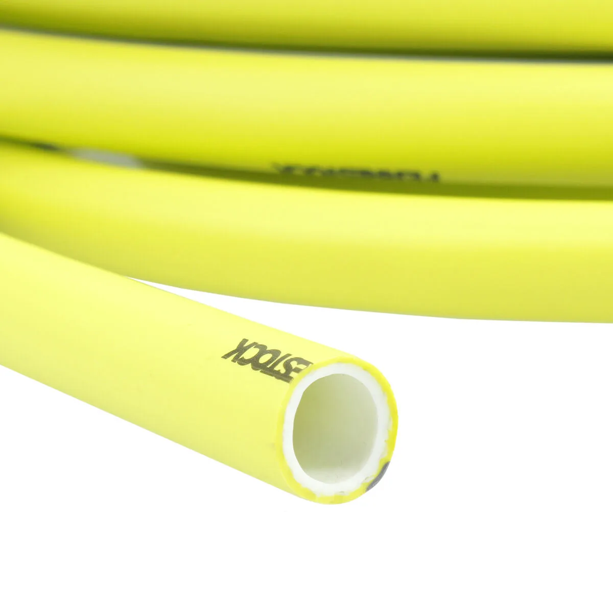 Tuyau d arrosage ferrestock 3 4 polyester 20 m o 19 mm flexible s650406571. Diaytar a été imaginé pour les acheteurs avisés qui recherchent autant la performance que le design dans leurs produits