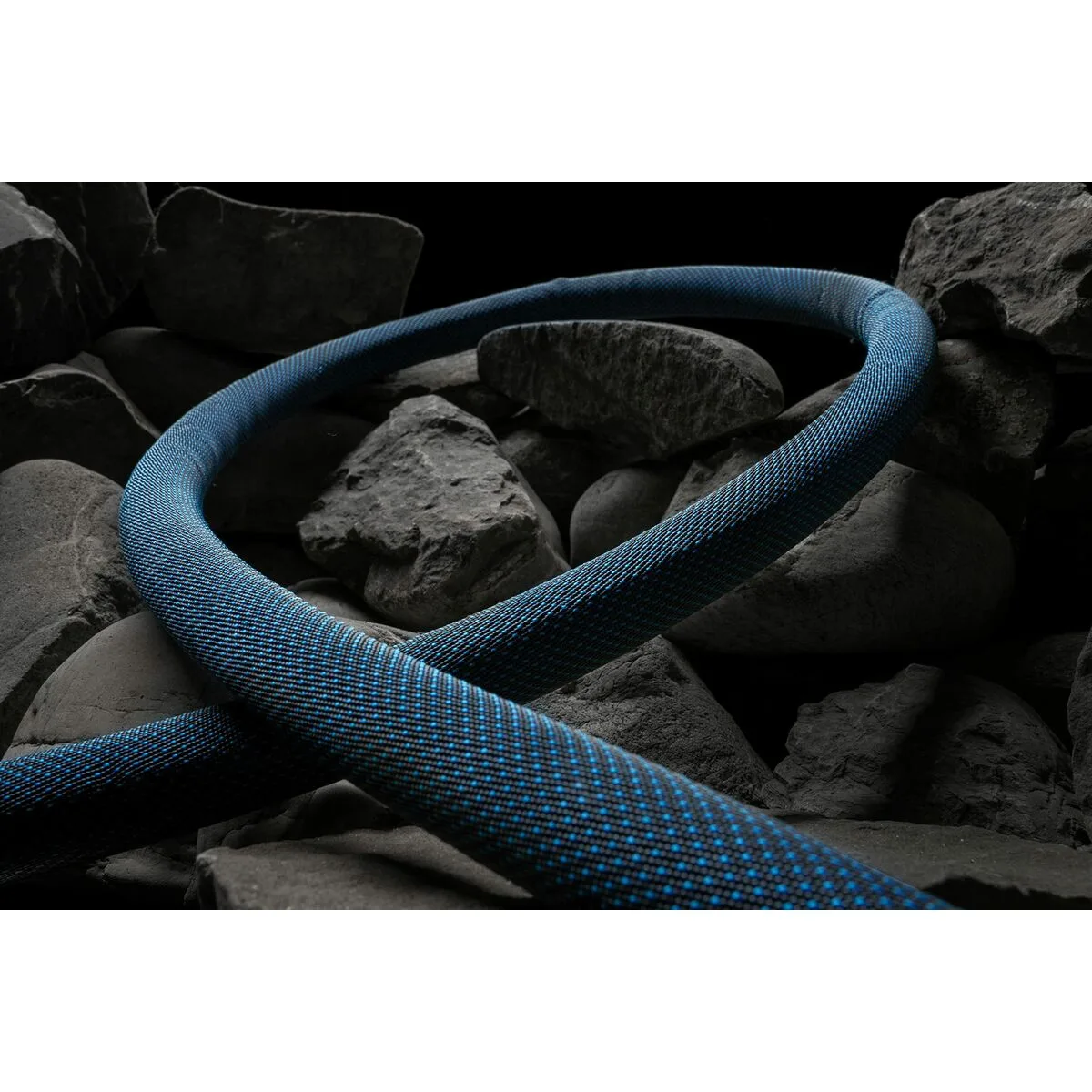 Tuyau d arrosage gardena liano xtreme pvc o 19 mm 30 m s719062248. Diaytar, le trait d'union entre vos besoins pratiques et vos aspirations esthétiques, à travers une offre généraliste pointue
