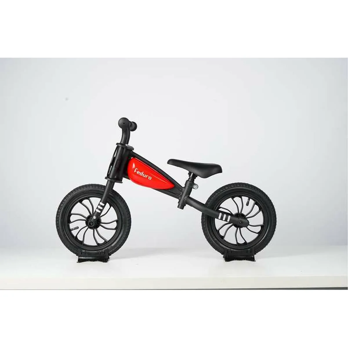Velo pour enfants feduro 12 rouge s243657592. Chez Diaytar, nous ne vendons pas que des produits, nous proposons des solutions, du rêve et un peu de magie au quotidien