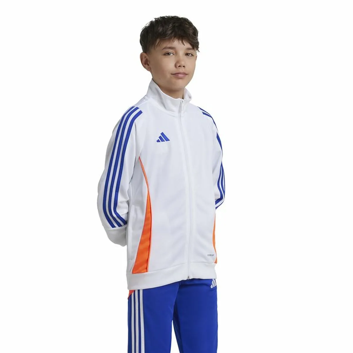 Veste de sport pour enfants adidas tiro24 training blanc s6417616994. Diaytar transforme l'essai du e-commerce généraliste en vous offrant une expérience curated, qualitative et surprenante