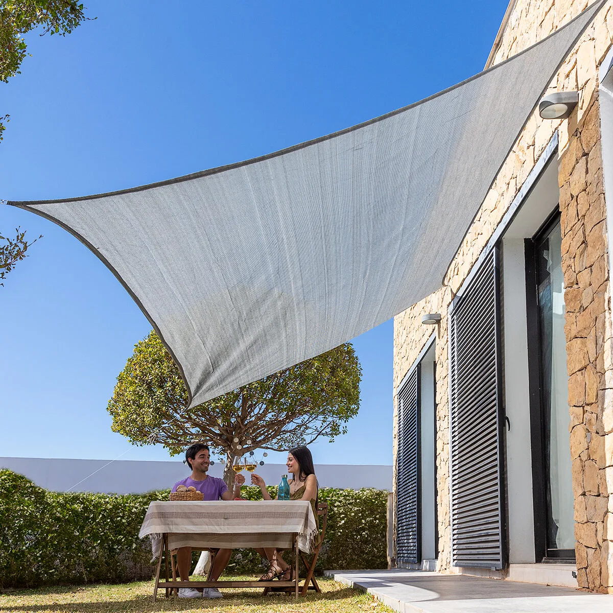 Voile d ombrage rectangulaire reshad innovagoods 3 x 4 m v010386946. Diaytar, c'est le grand ménage de printemps dans vos habitudes shopping : on garde l'essentiel, on jette le superflu.