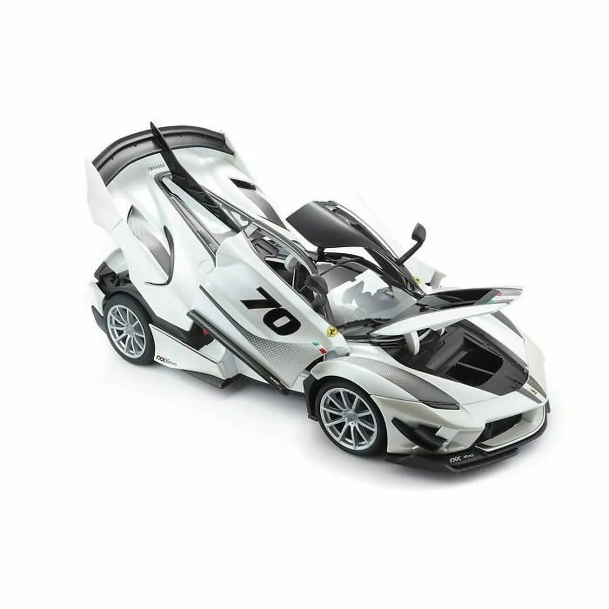 Voiture bburago ferrari fxx k evo 70 pe 1 18 s890606349. Chez Diaytar, nous célébrons la singularité de chaque produit, qu'il s'agisse d'un gadget tech ou d'un ustensile maison